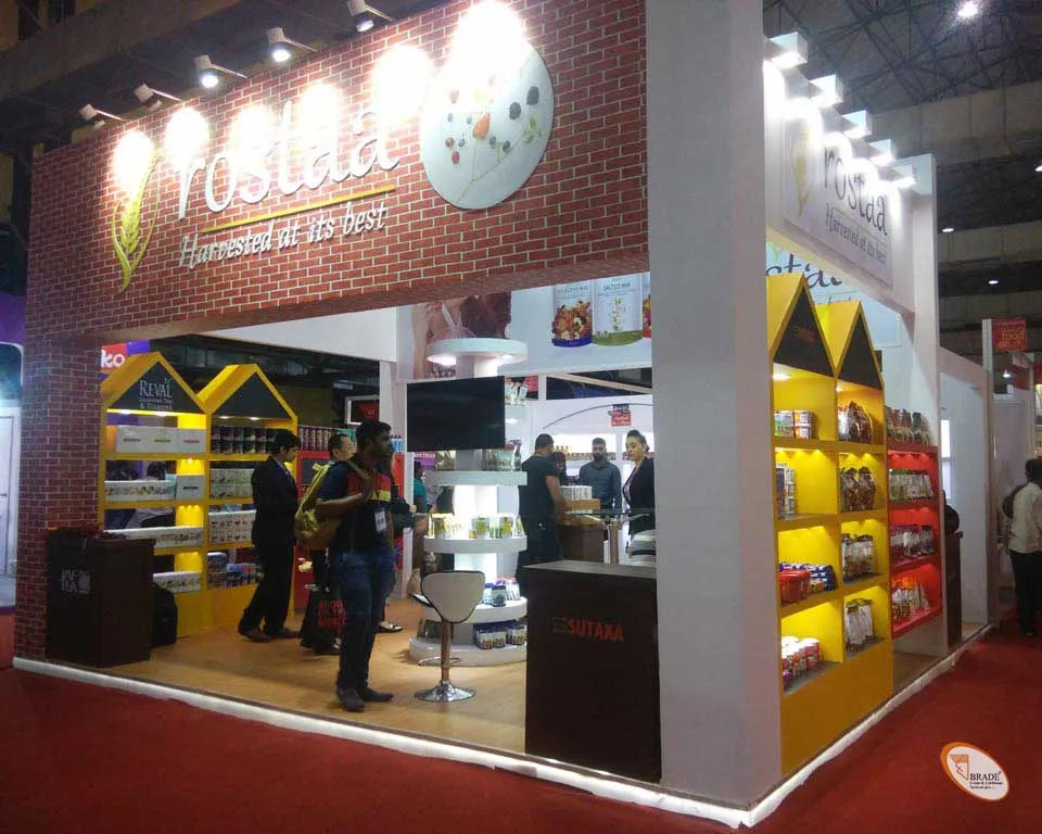 Exhibition stand with modern design and high-tech features