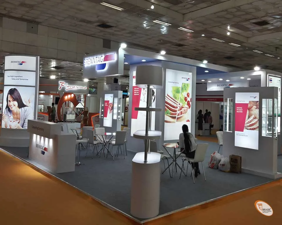 Exhibition stand with innovative materials and high-end design